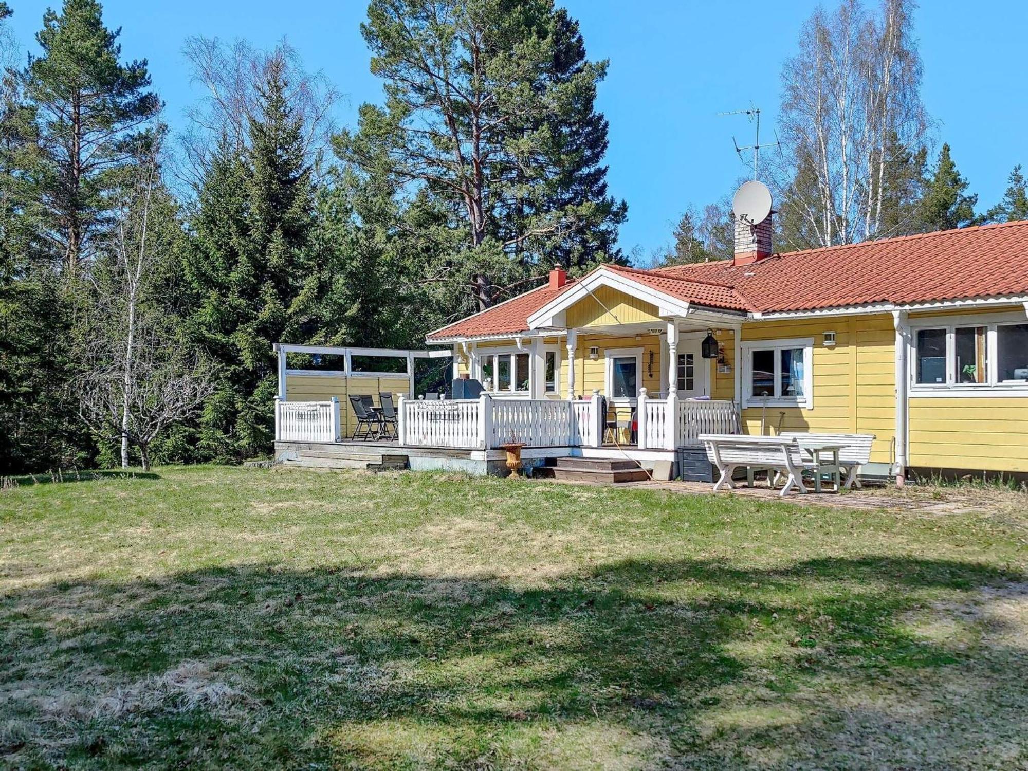 Holiday Home Ingaroe V Gronskan Extérieur photo